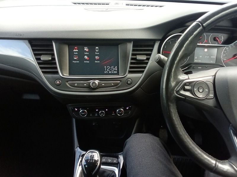 Used Vauxhall Crossland 2021 for sale - 76320080: Photo 10