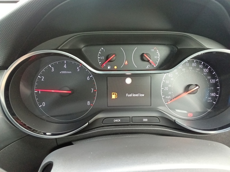 Used Vauxhall Crossland 2021 for sale - 76320080: Photo 9