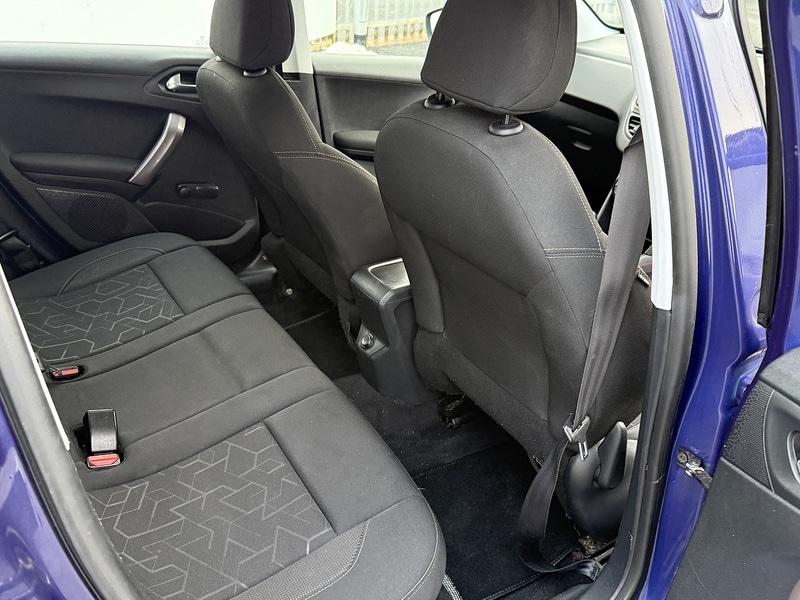 Used Peugeot 2008 2014 for sale - 76047085: Photo 13