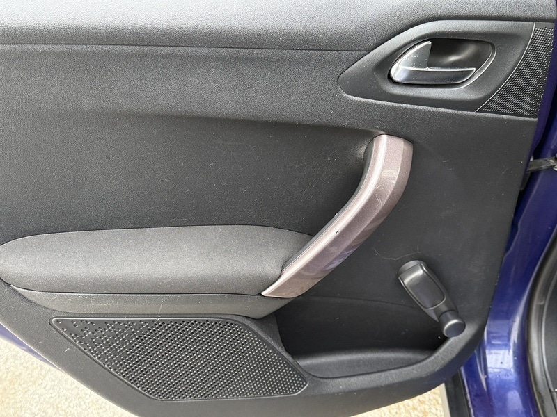 Used Peugeot 2008 2014 for sale - 76047085: Photo 23