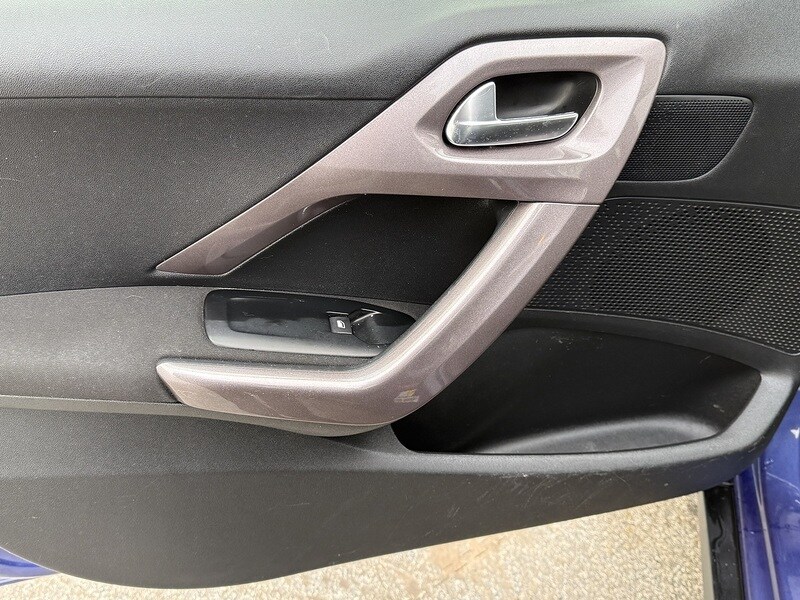 Used Peugeot 2008 2014 for sale - 76047085: Photo 27