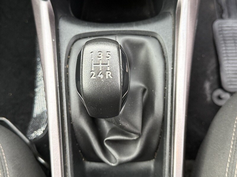 Used Peugeot 2008 2014 for sale - 76047085: Photo 35