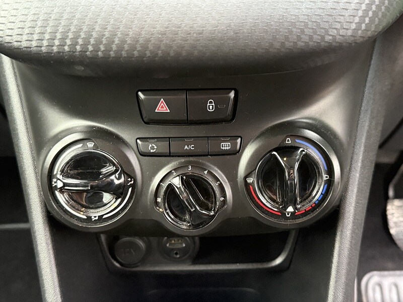 Used Peugeot 2008 2014 for sale - 76047085: Photo 36