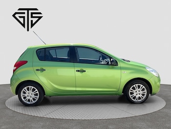 Used Hyundai i20 2011 for sale - 79241380: Photo