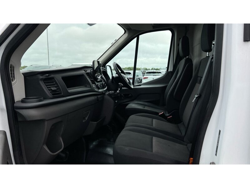 Used Ford Transit 2022 for sale - 76047144: Photo 2