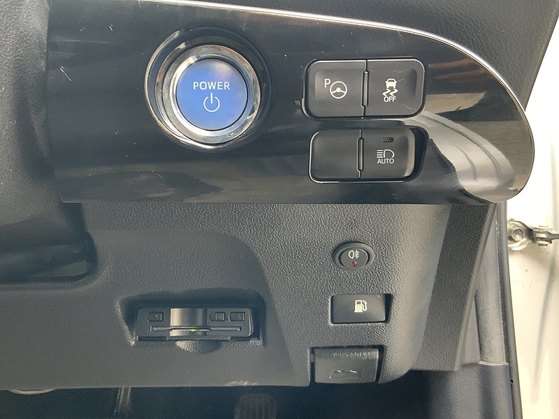 Used Toyota Prius 2023 for sale - 76047059: Photo 10