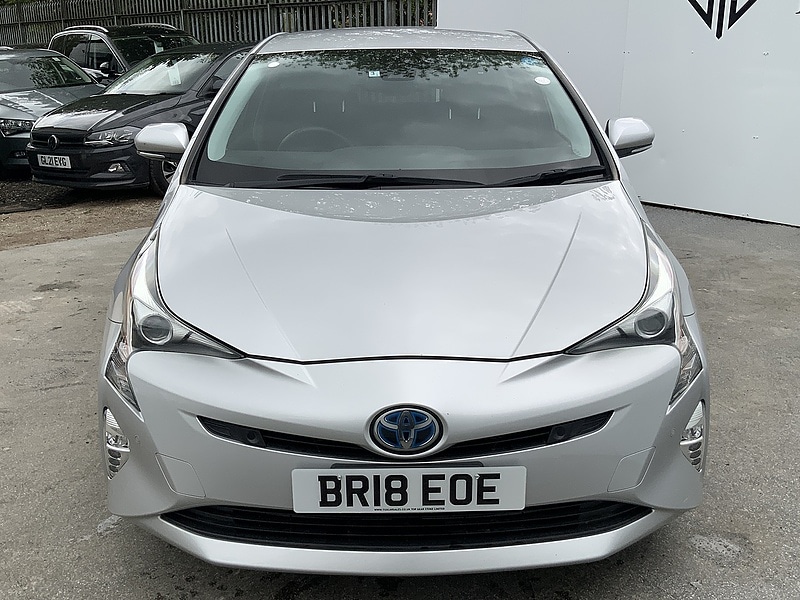 Used Toyota Prius 2023 for sale - 76047059: Photo 2