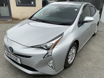 Used Toyota Prius 2023 for sale - 76047059: Photo 3