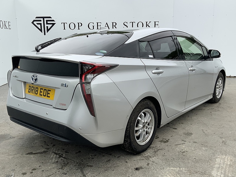 Used Toyota Prius 2023 for sale - 76047059: Photo 6
