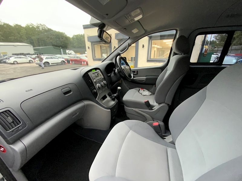 Used Hyundai i800 2009 for sale - 72894690: Photo 32