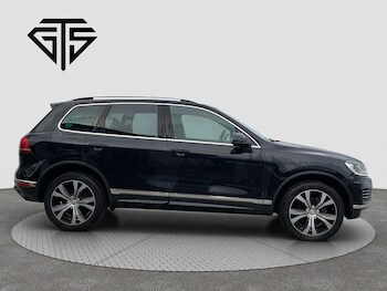 Used Volkswagen Touareg 2014 for sale - 78712052: Photo