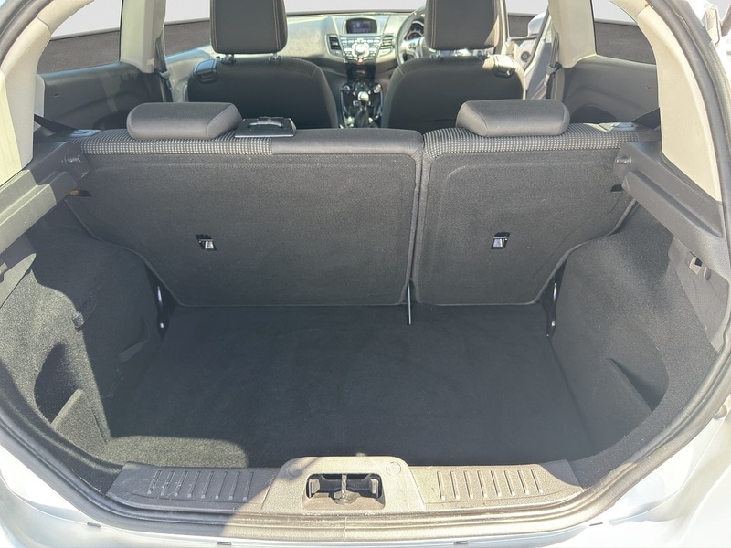 Used Ford Fiesta 2015 for sale - 76047146: Photo 16