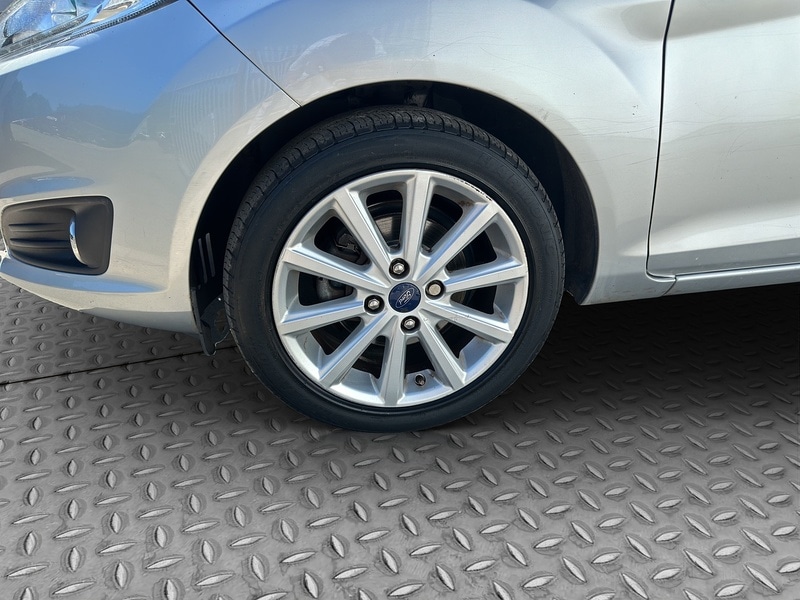 Used Ford Fiesta 2015 for sale - 76047146: Photo 20