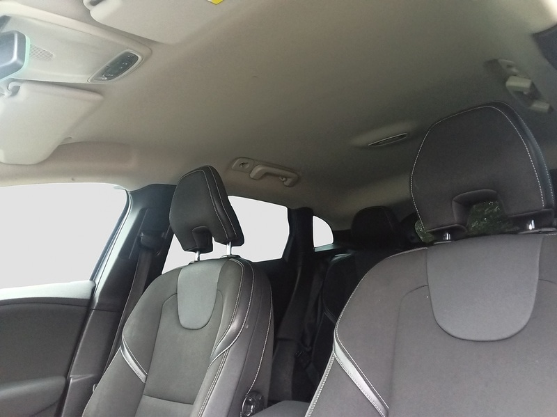 Used Volvo V40 2017 for sale - 76320072: Photo 17