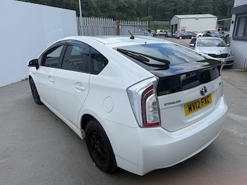 Used Toyota Prius 2025 for sale - 76047044: Photo 4