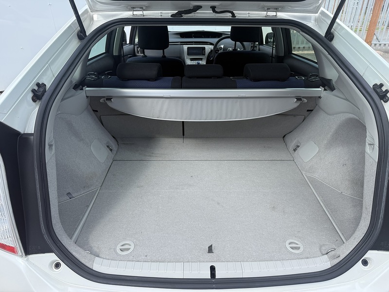 Used Toyota Prius 2025 for sale - 76047044: Photo 7