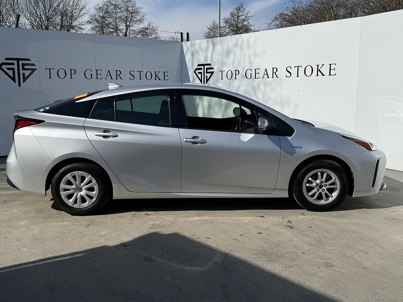 Used Toyota Prius 2025 for sale - 76047083: Photo 2