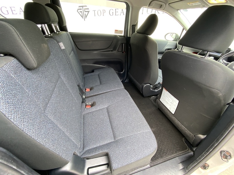 Used Toyota Sienta 2024 for sale - 76047057: Photo 14