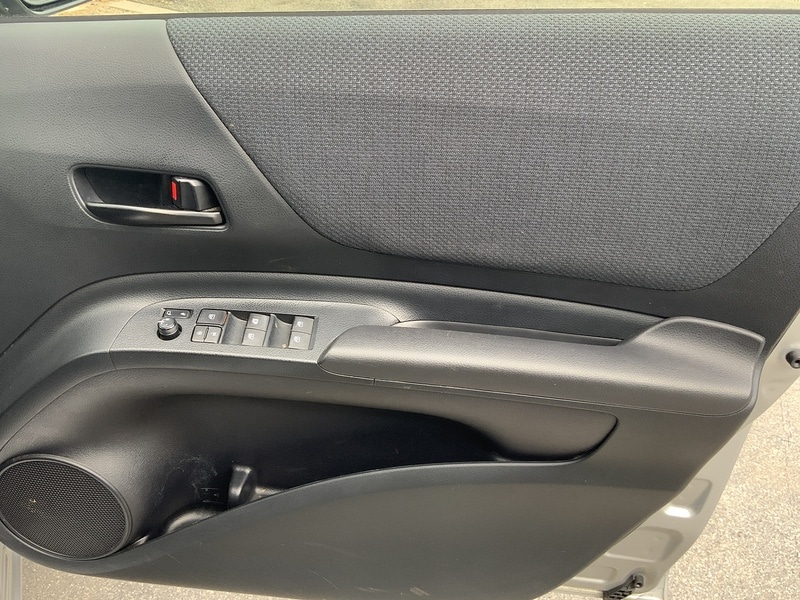 Used Toyota Sienta 2024 for sale - 76047057: Photo 18