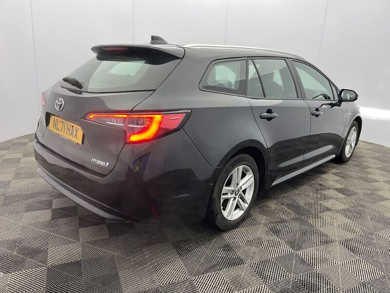 Used Toyota Corolla 2021 for sale - 77689206: Photo 2