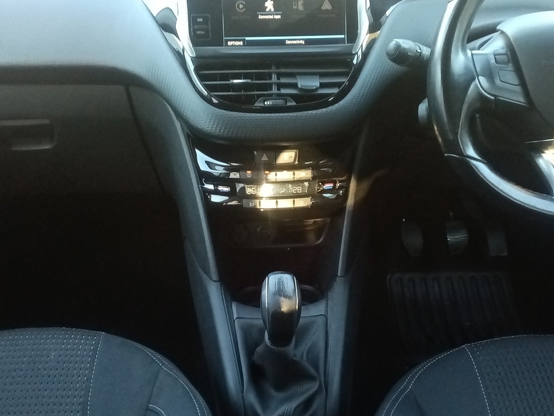 Used Peugeot 208 2019 for sale - 76694297: Photo 12