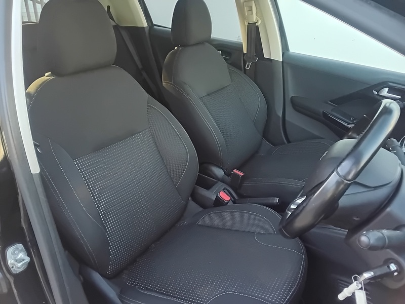 Used Peugeot 208 2019 for sale - 76694297: Photo 29