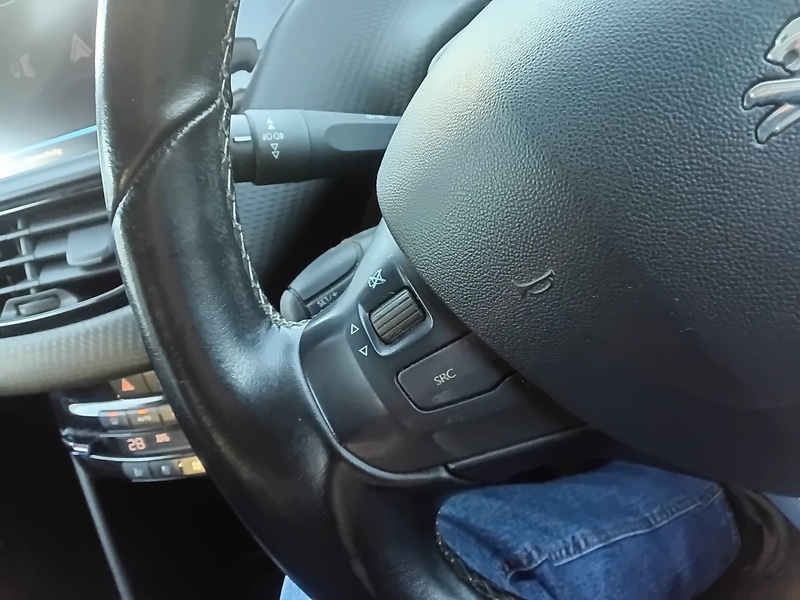 Used Peugeot 208 2019 for sale - 76694297: Photo 41