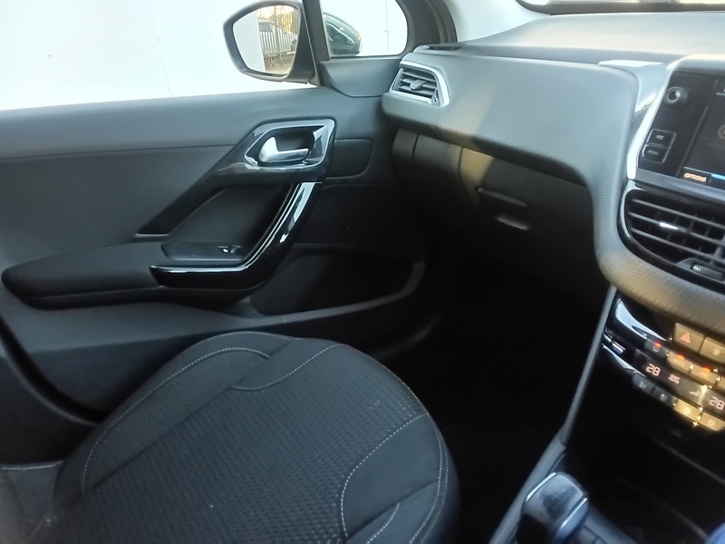 Used Peugeot 208 2019 for sale - 76694297: Photo 45