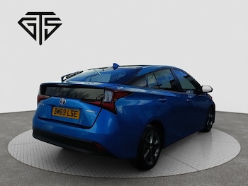 Used Toyota Prius 2020 for sale - 76047166: Photo 3