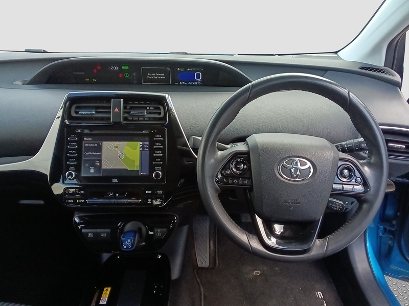Used Toyota Prius 2020 for sale - 76047166: Photo 8