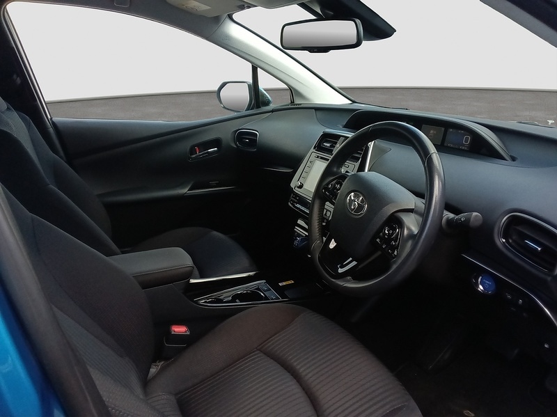 Used Toyota Prius 2020 for sale - 76047166: Photo 9