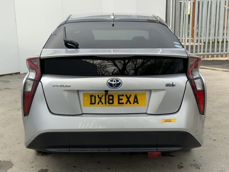 Used Toyota Prius 2024 for sale - 76047077: Photo 6