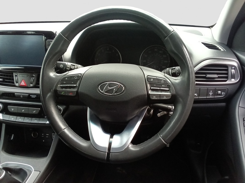 Used Hyundai i30 2017 for sale - 76046998: Photo 10