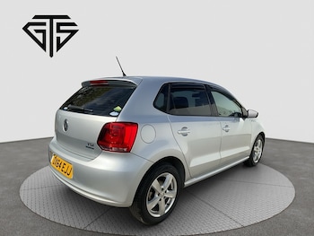 Used Volkswagen Polo 2014 for sale - 78793988: Photo