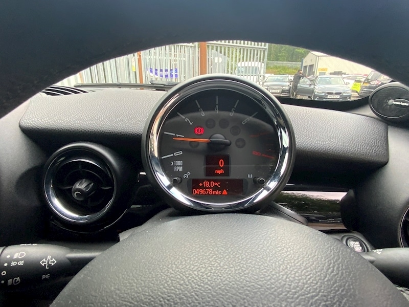 Used MINI Coupe 2011 for sale - 69052247: Photo 28