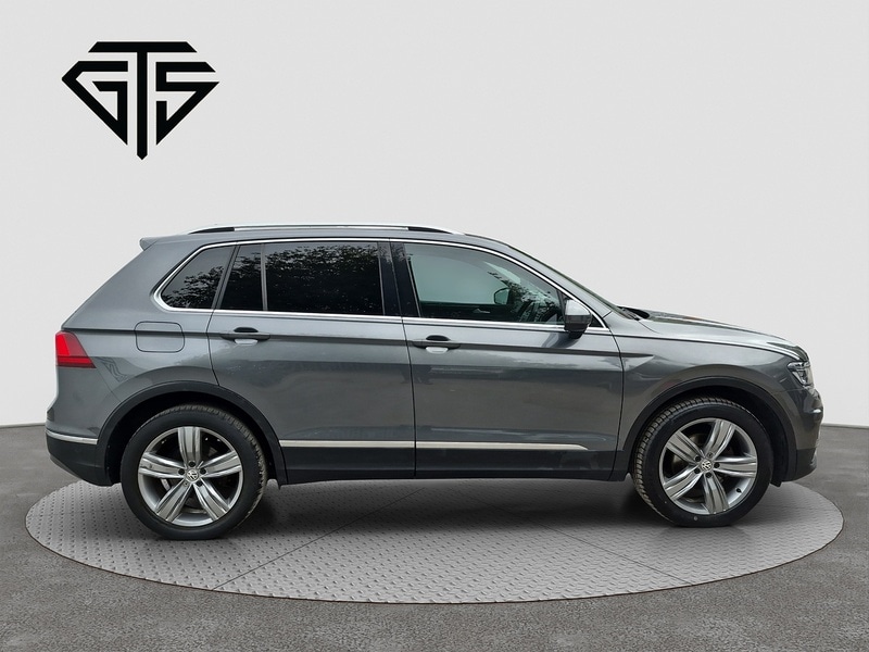 Used Volkswagen Tiguan 2018 for sale - 76047012: Photo 2
