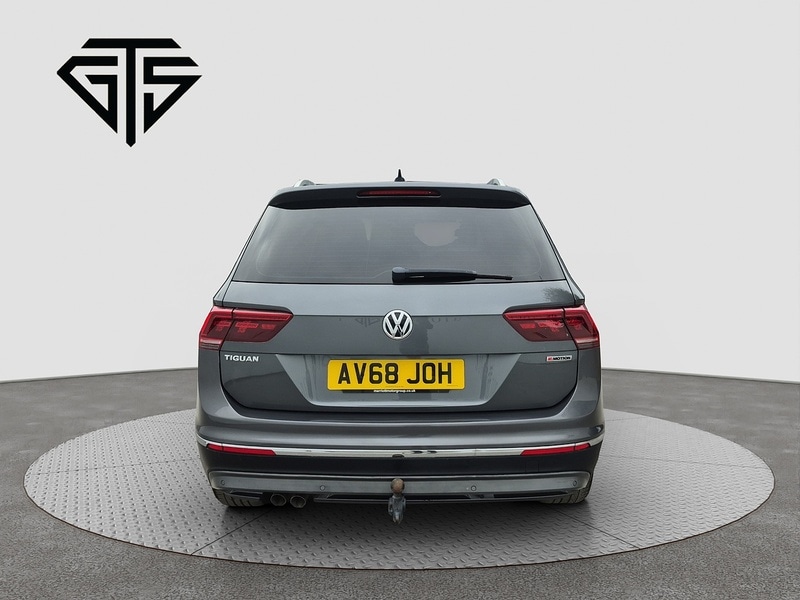Used Volkswagen Tiguan 2018 for sale - 76047012: Photo 4