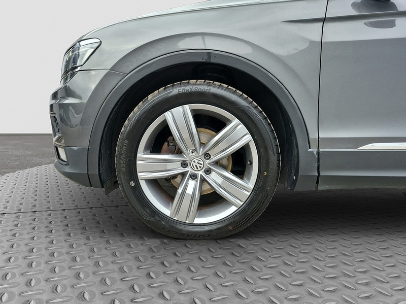 Used Volkswagen Tiguan 2018 for sale - 76047012: Photo 63