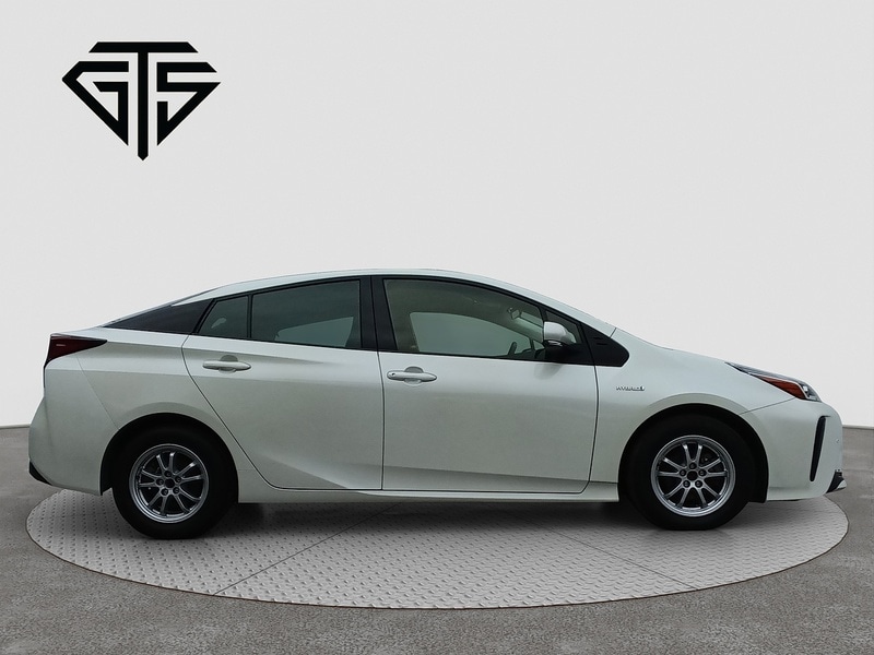 Used Toyota Prius for sale - 76232398: Photo 2