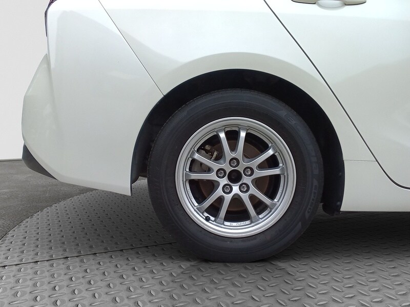 Used Toyota Prius for sale - 76232398: Photo 23