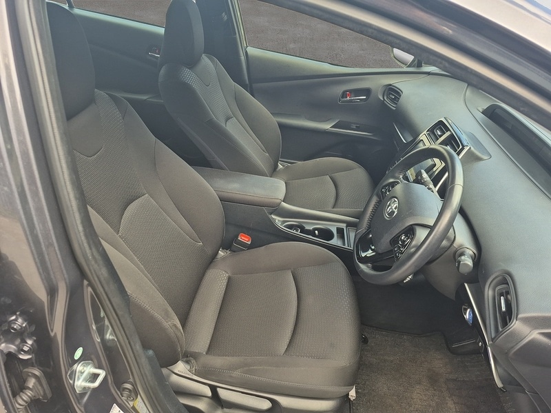 Used Toyota Prius 2025 for sale - 76047139: Photo 11