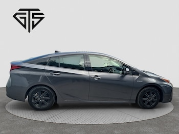 Used Toyota Prius 2025 for sale - 76047139: Photo 2
