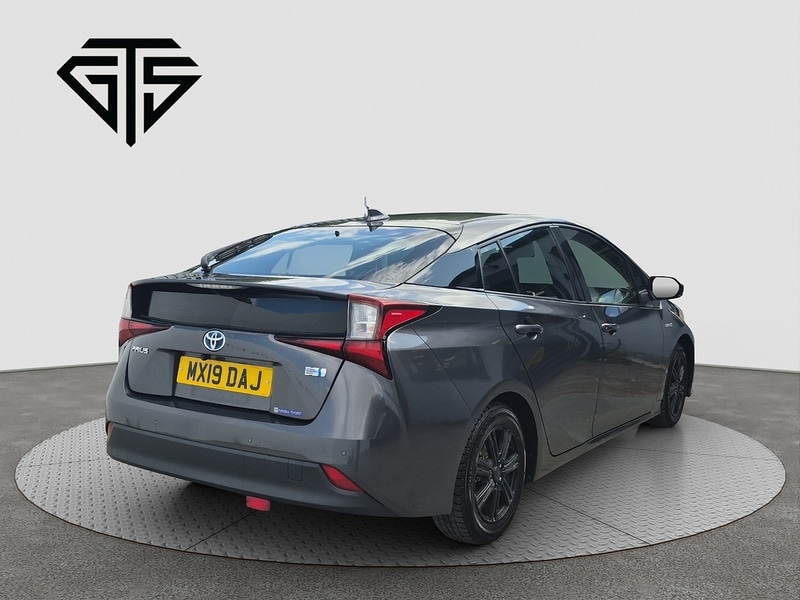 Used Toyota Prius 2025 for sale - 76047139: Photo 3