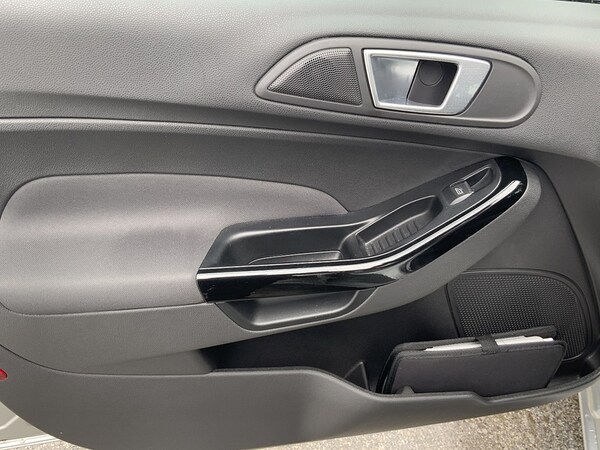Used Ford Fiesta 2014 for sale - 72193838: Photo 24