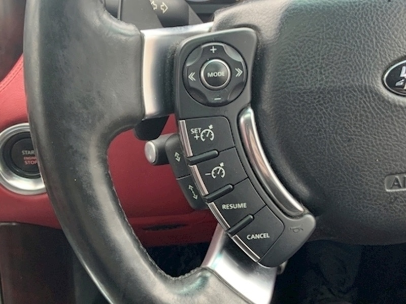 Used Land Rover Range Rover 2010 for sale - 76542837: Photo 32