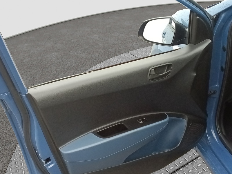 Used Hyundai i10 2015 for sale - 76482551: Photo 15