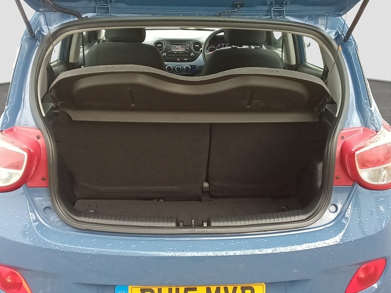 Used Hyundai i10 2015 for sale - 76482551: Photo 20