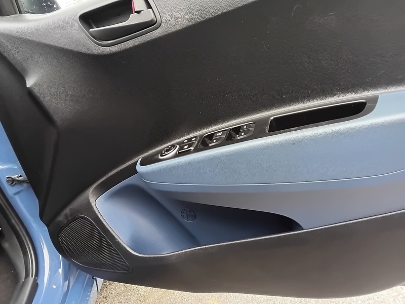 Used Hyundai i10 2015 for sale - 76482551: Photo 31