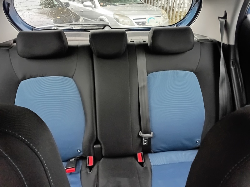 Used Hyundai i10 2015 for sale - 76482551: Photo 36