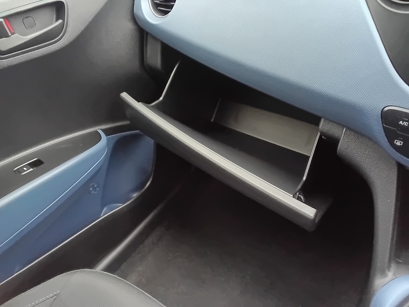 Used Hyundai i10 2015 for sale - 76482551: Photo 43